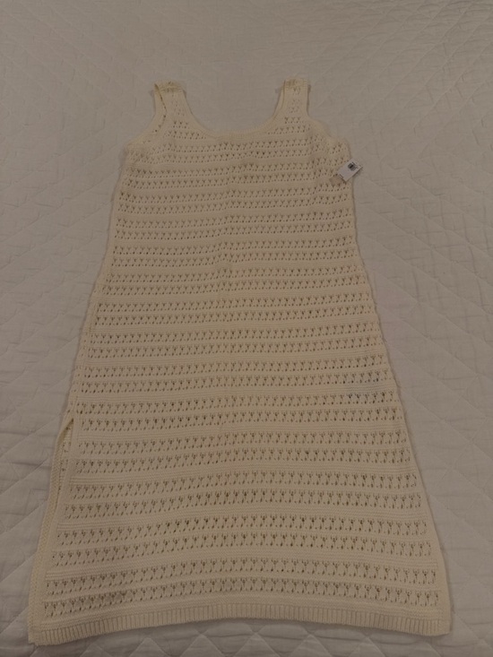Old Navy Dresses & Skirts - Old Navy Cream Crochet Midi Dress